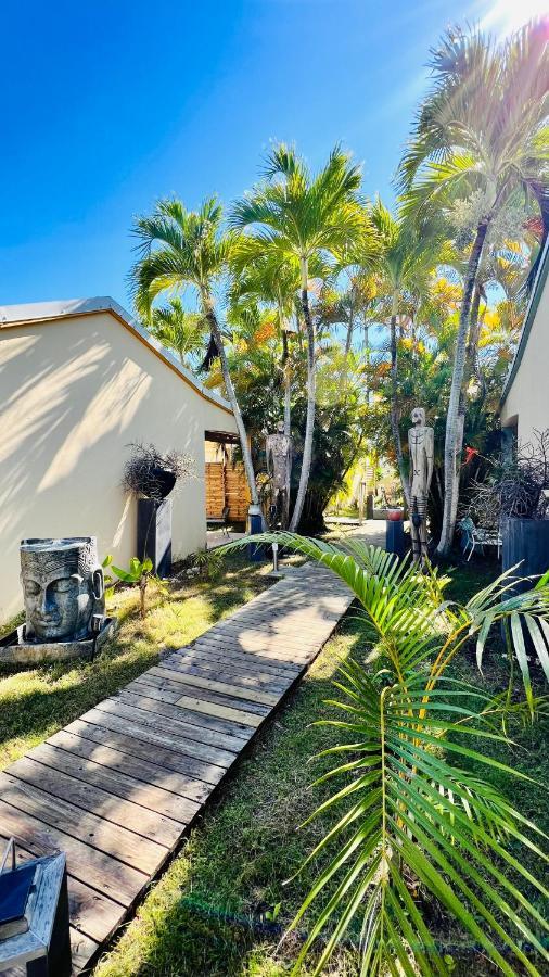Ile Tropical Lodges Sainte-Anne  Exterior photo